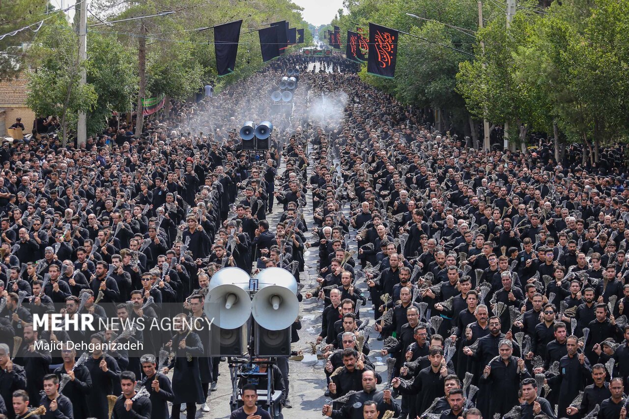 مراسم عزای تاسوعا حسینی در گرگان برگزار شد