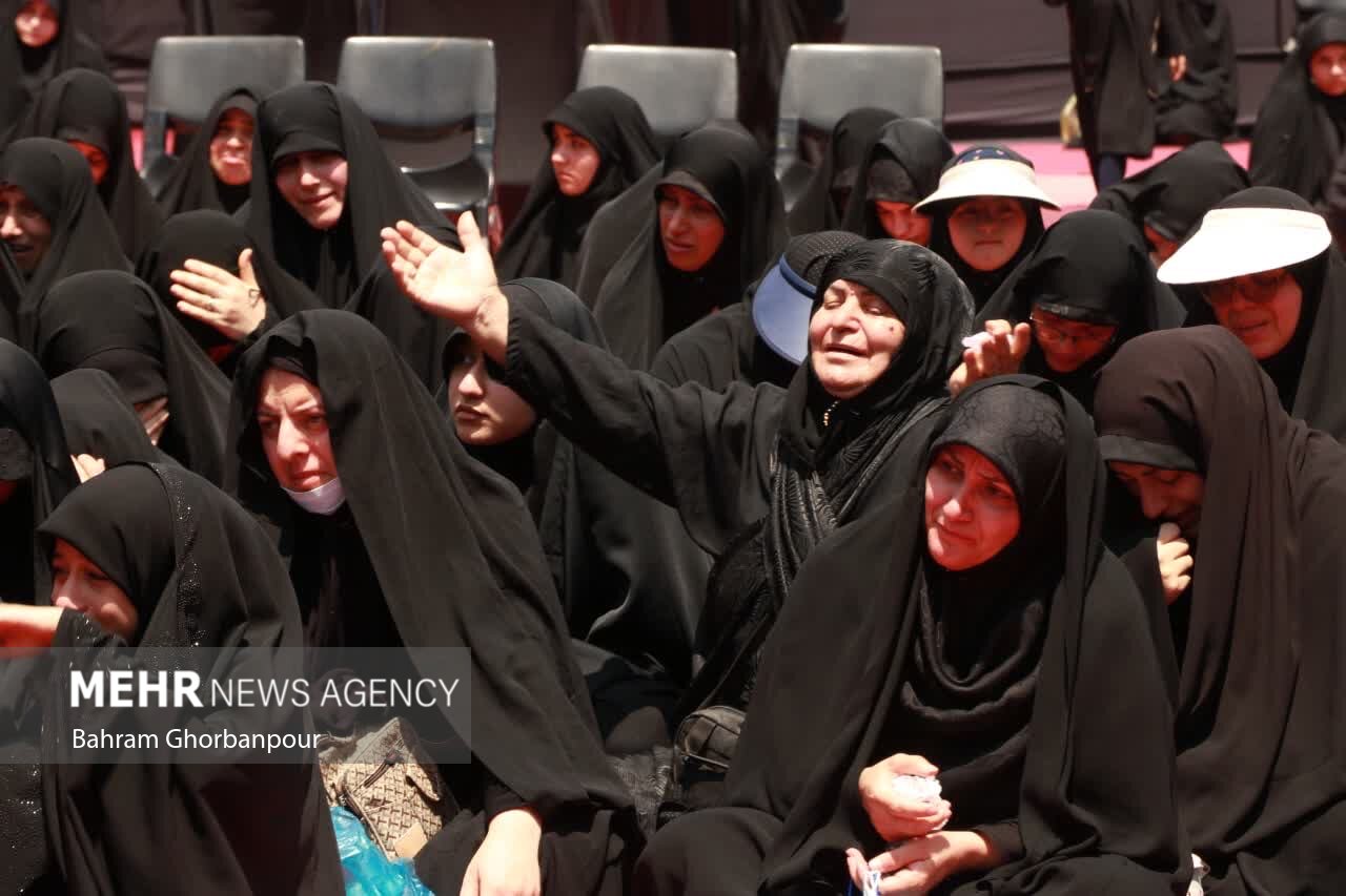 عزاداری عاشقان ثارالله در میدان شهدای ذهاب رشت