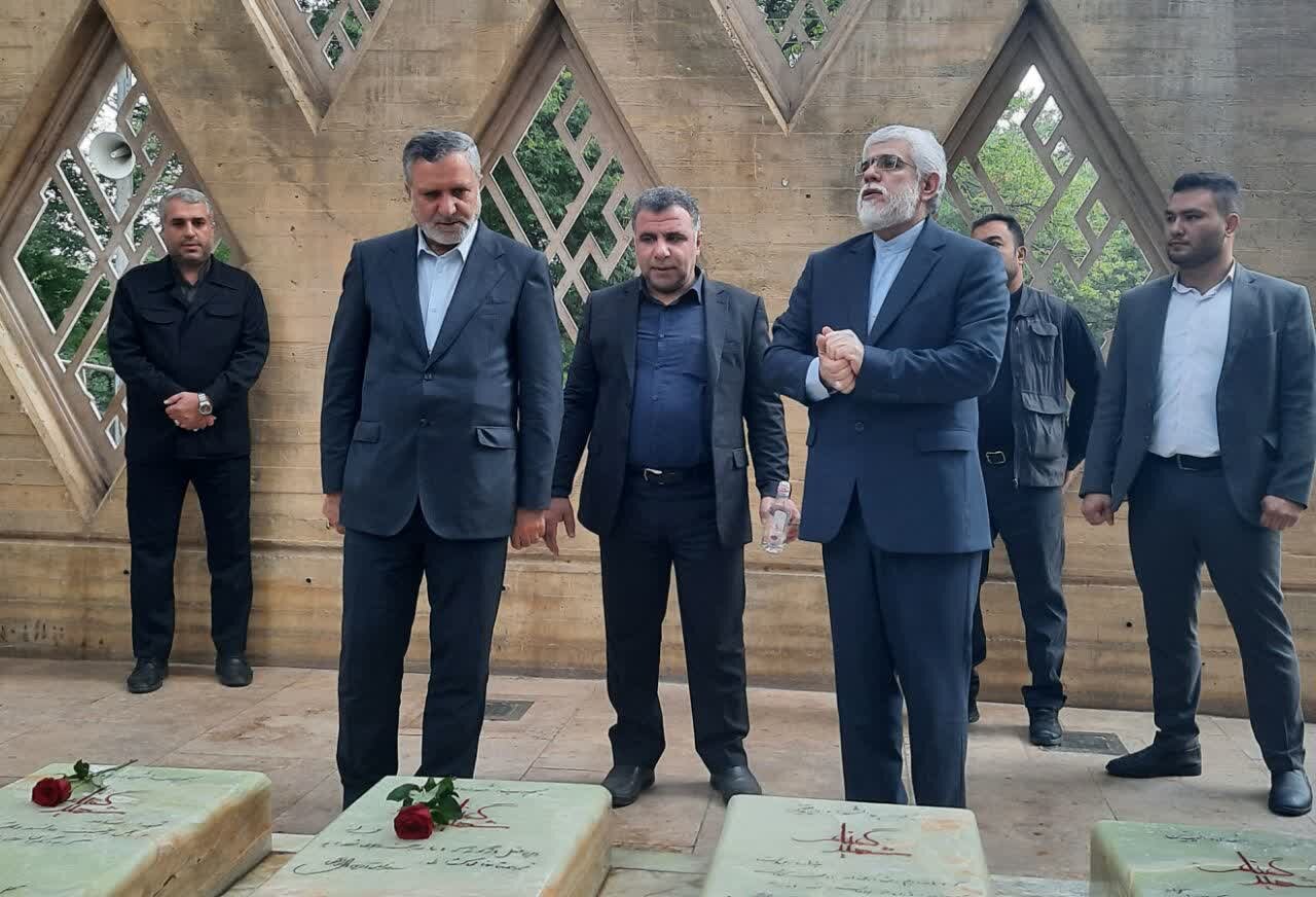 وزیر تعاون با شهدای گرگان تجدید میثاق کرد