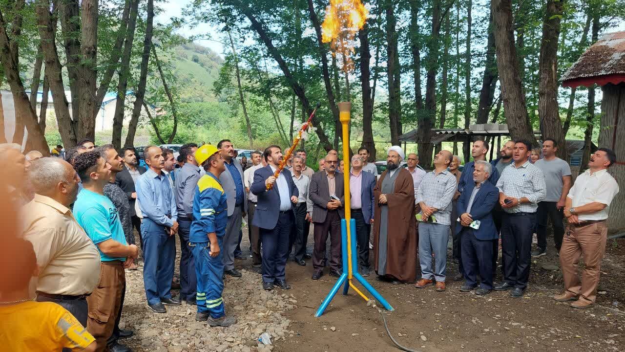 گاز روستای تاشکله به مناسبت هفته دولت روشن شد