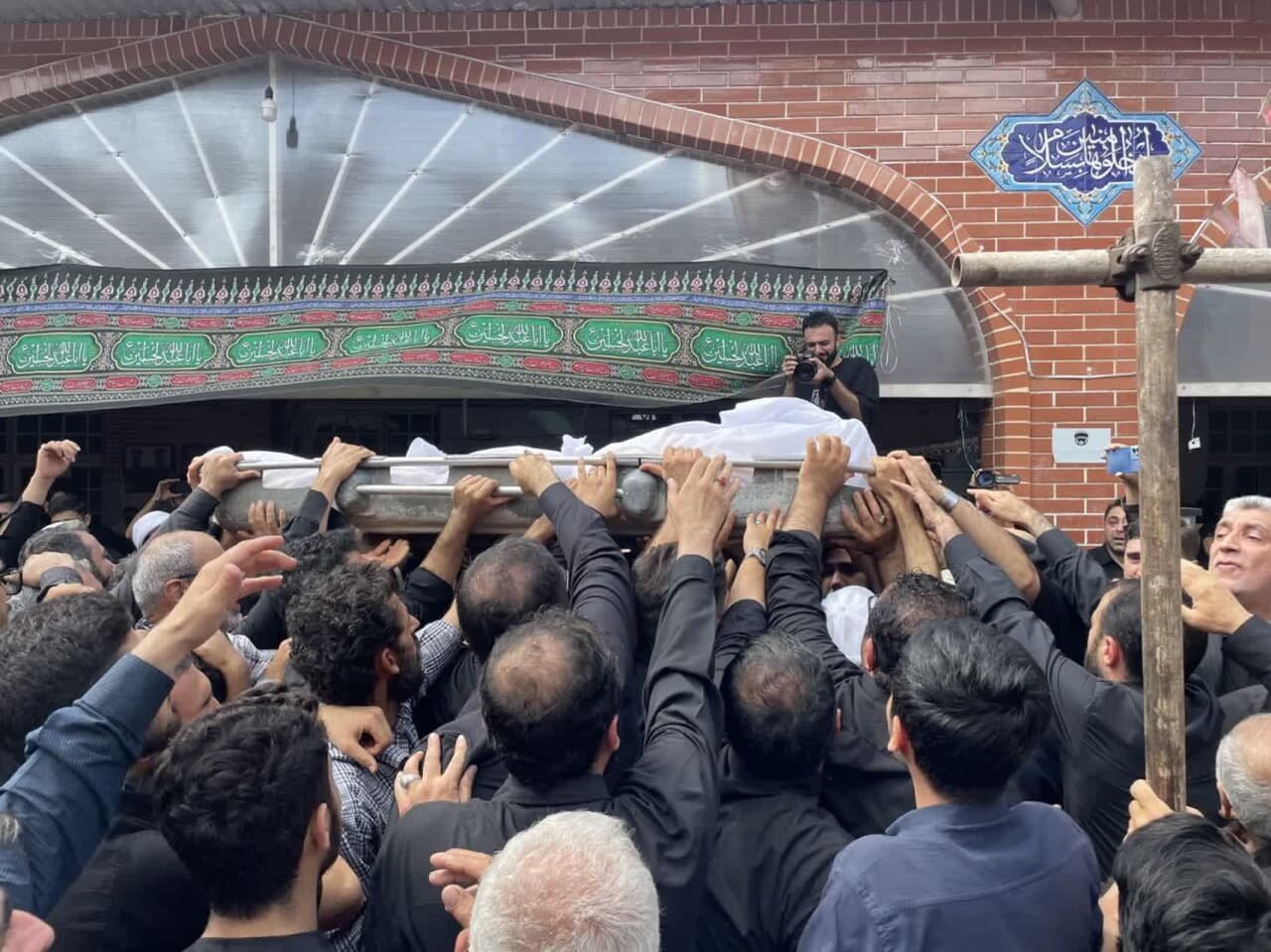 تشییع پیکر حجت الاسلام مویدی در بابل
