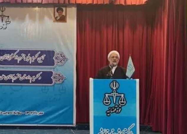 مبارزه با فساد خط قرمز دستگاه قضایی است