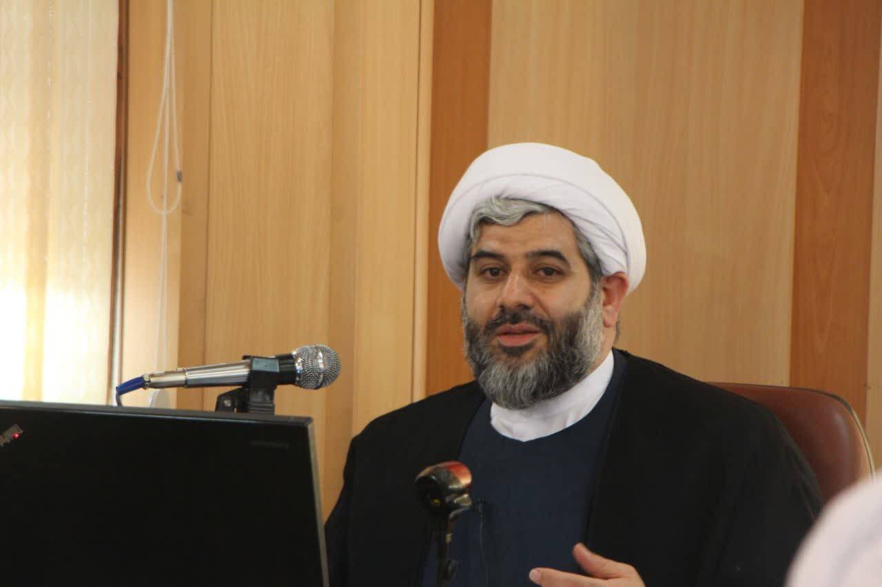 روایت‌های دفاع مقدس نباید دچار تحریف شود
