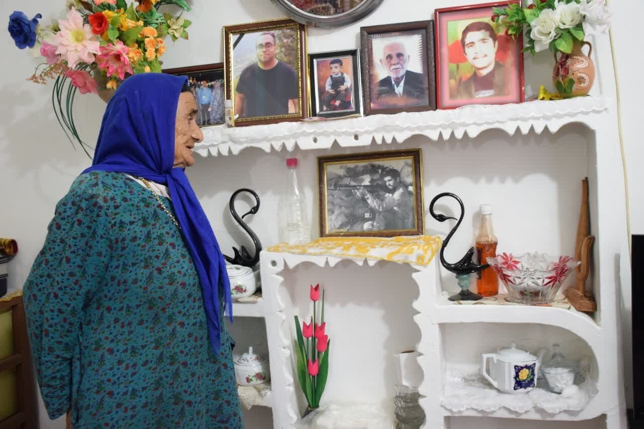 طی صفا و مروه و چشم انتظاری خاله صغری برای پسر شهیدش