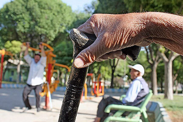 55 هزار سالمند در مازندران تحت پوشش کمیته امداد هستند