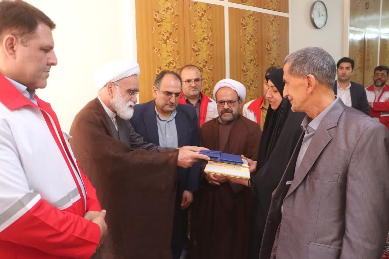 دفاع از آرمان‌های شهدا وظیفه‌ همگانی است