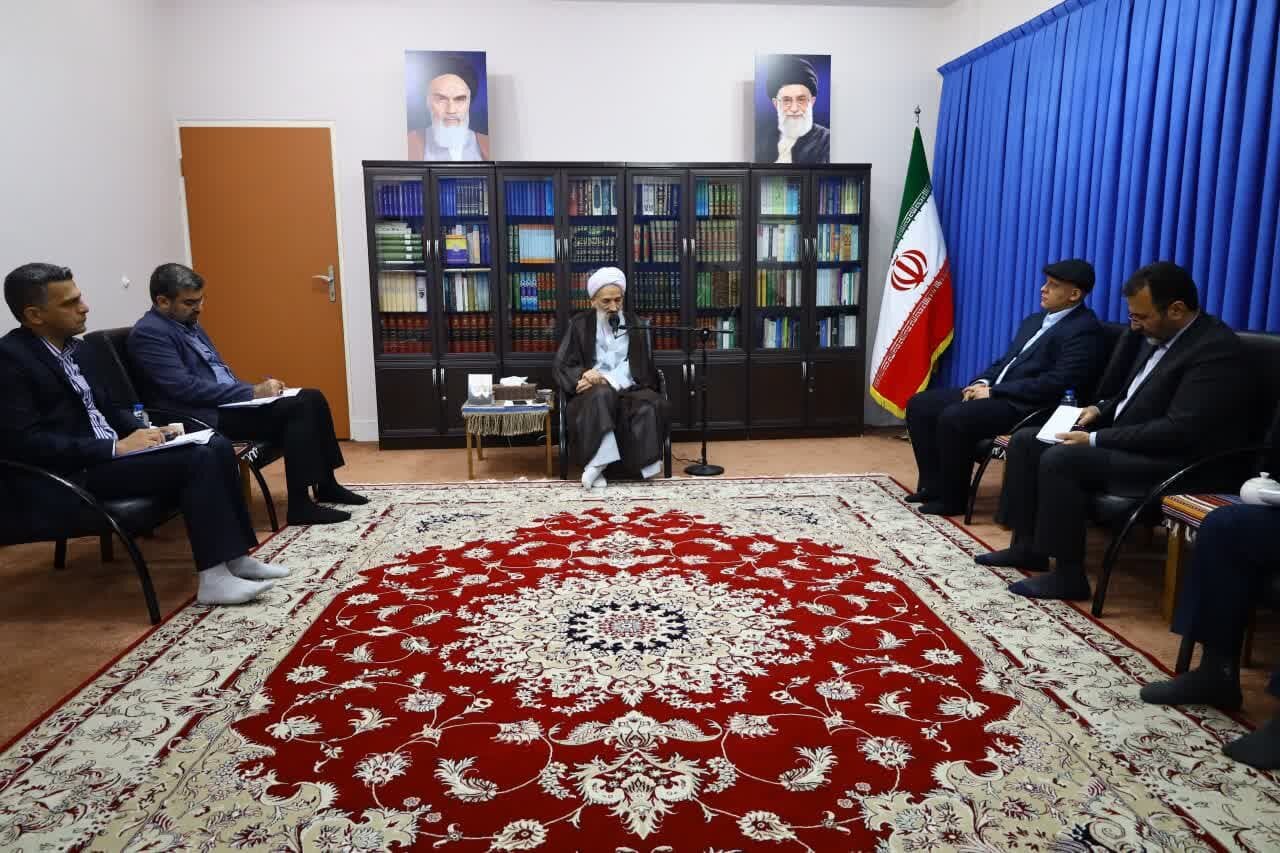 توازن در عرضه و تقاضا وظیفه مسئولان اقتصادی است