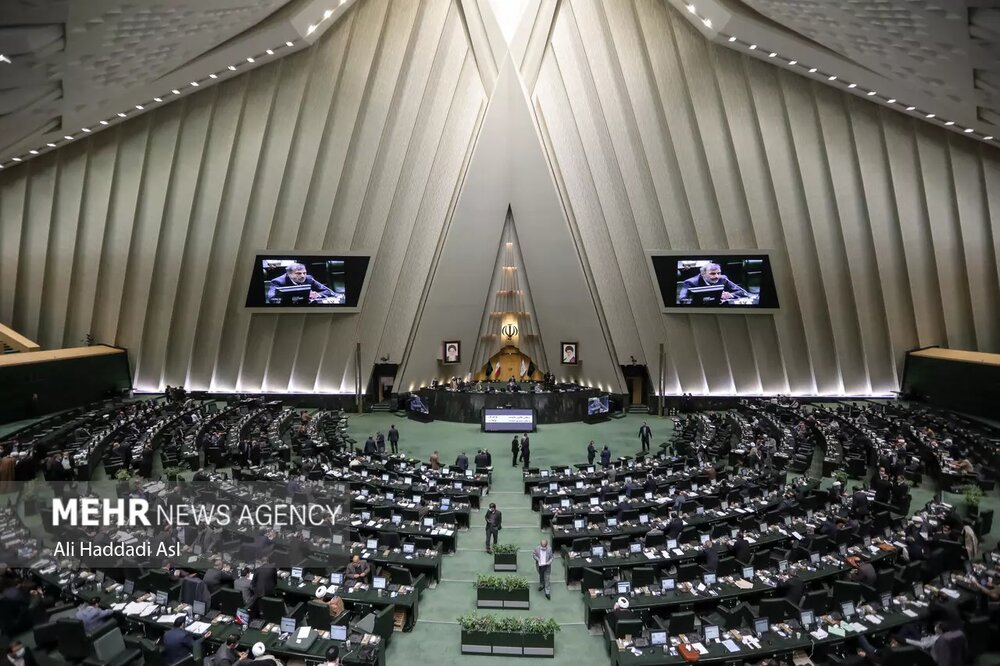 ثبت نام نهایی 60 داوطلب انتخابات مجلس در مازندران