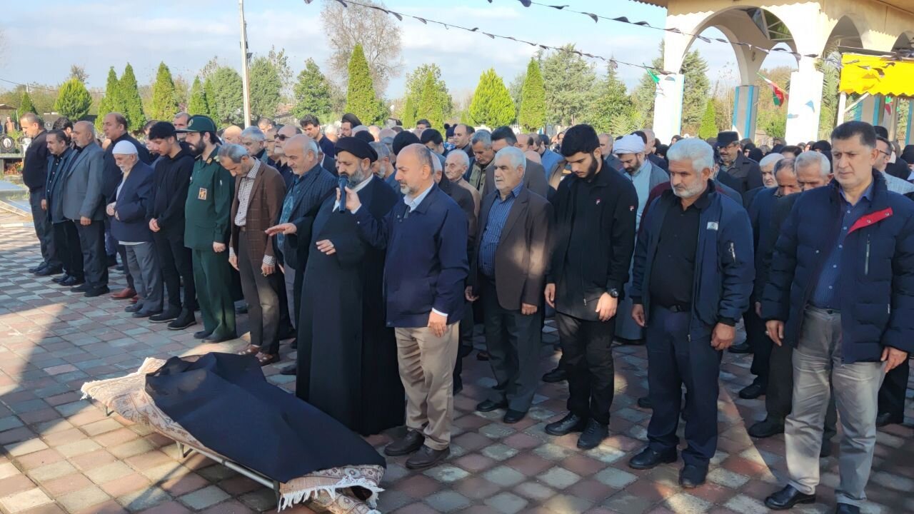 مادر طلبه شهید«نقی شریفی یوسفی» به فرزند شهیدش پیوست