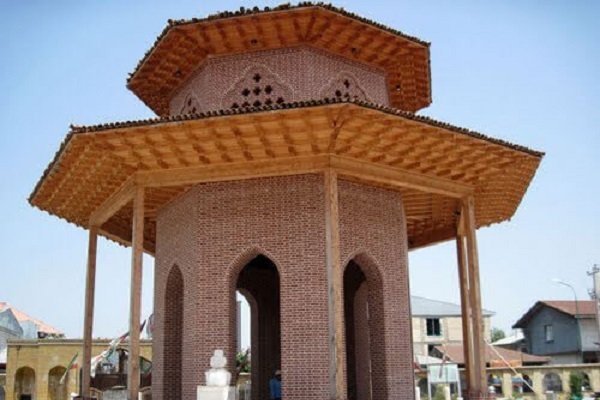 برگزاری برنامه های فرهنگی به مناسبت شهادت میرزا کوچک جنگلی