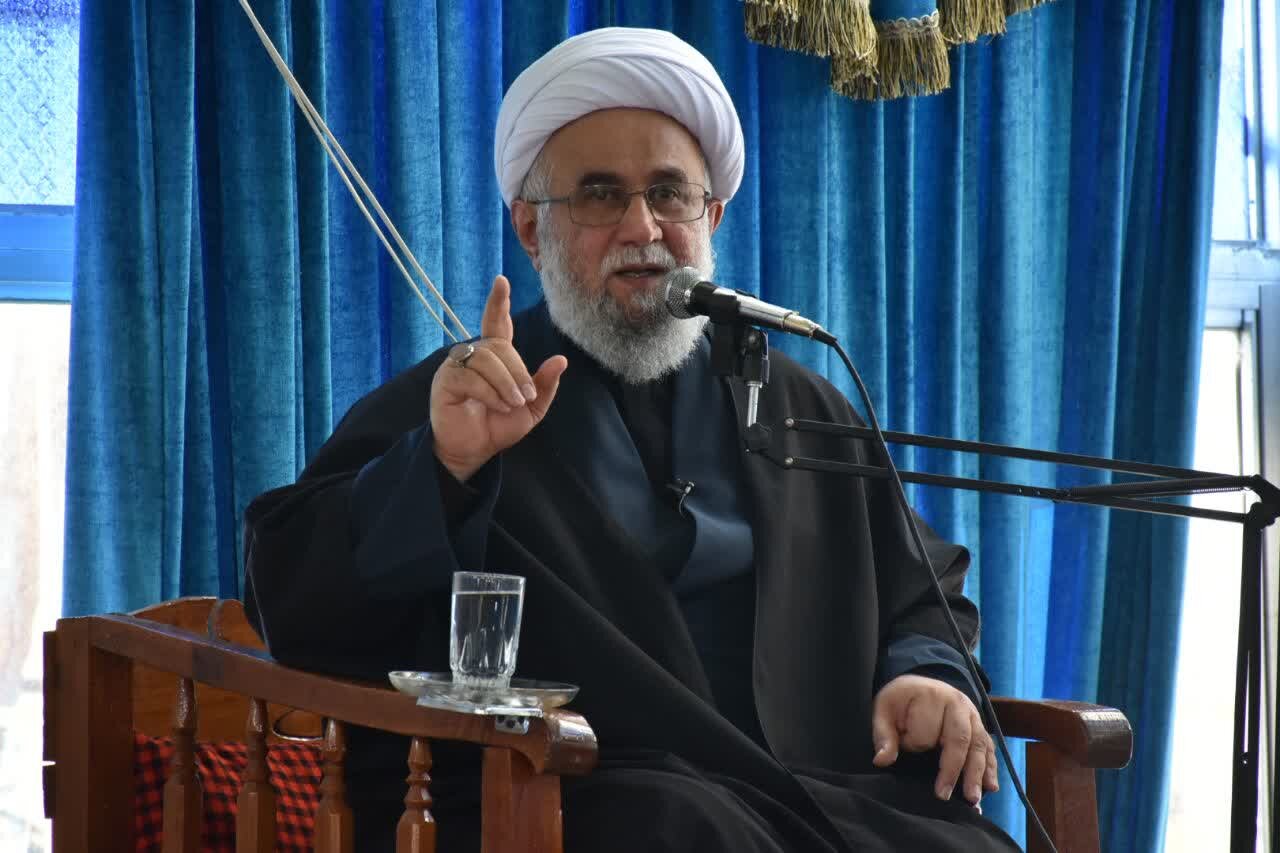 شهدا مسوولیت پذیری را از مکتب فاطمی آموختند