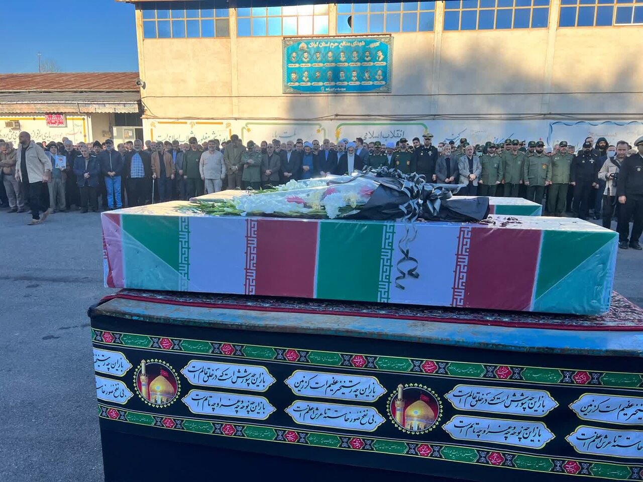 مراسم تشییع پیکر 2 شهید گمنام در گیلان آغاز شد