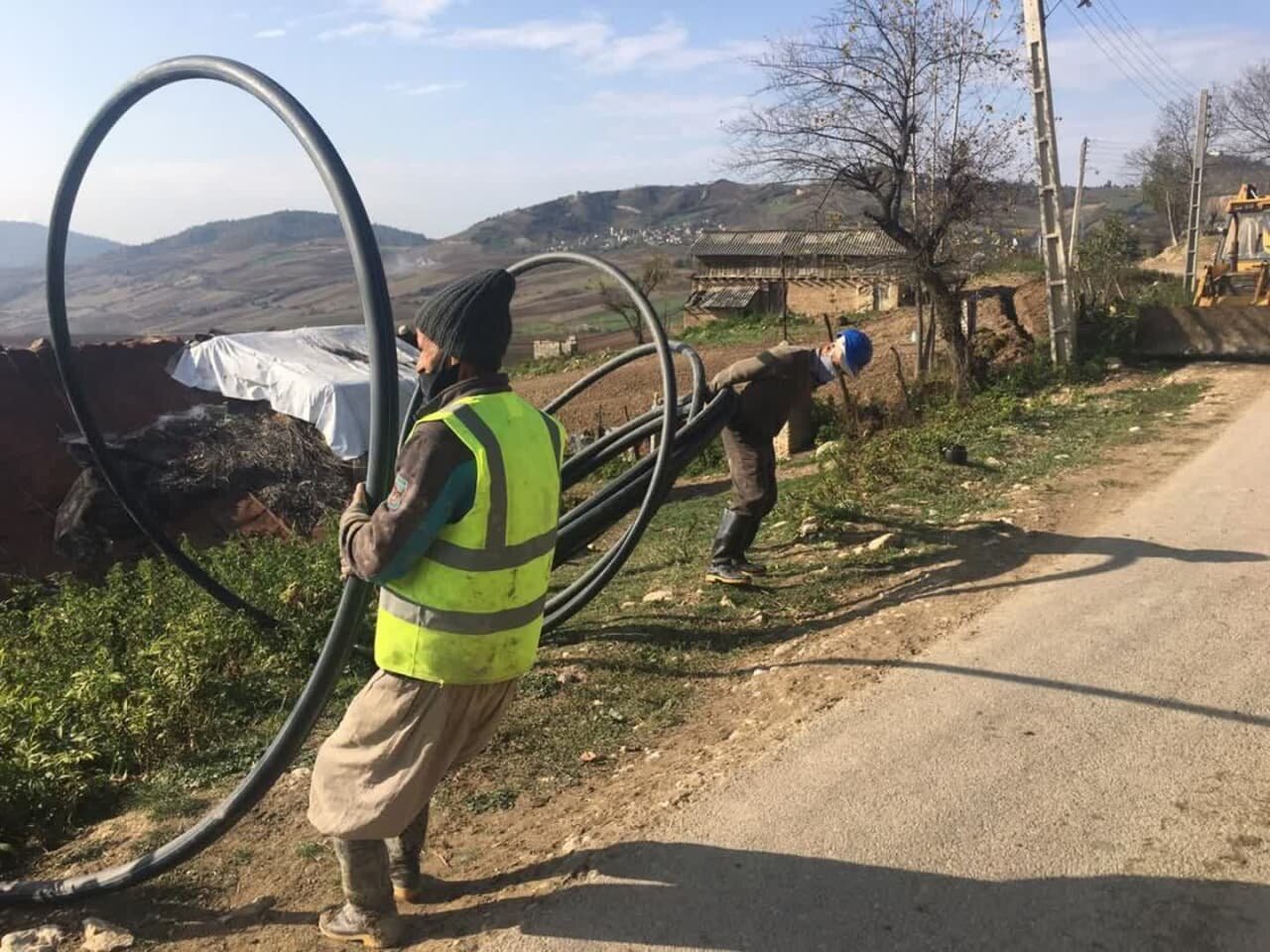 آب شرب آستان امامزاده عبدالله (ع) تحت پوشش آبفا نیست