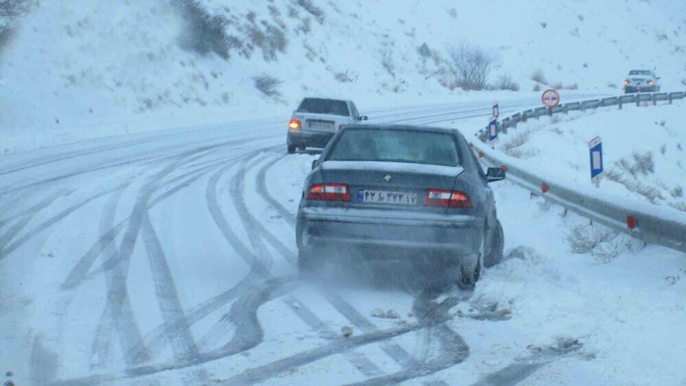 کندوان بازگشایی شد/ بارش برف در راه ها