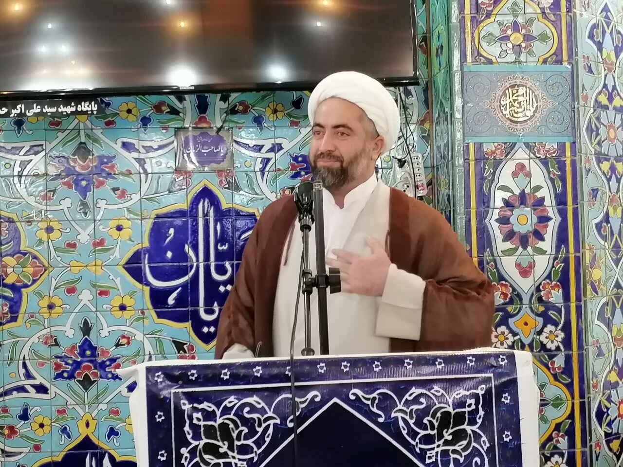 دهه فجر فرصت خوبی برای پاسداشت دستاوردهای انقلاب است