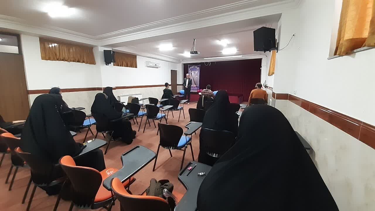 شرکت 13 نفر در آزمون تخصصی ارزیابی حفاظ قرآن کریم شمال کشور