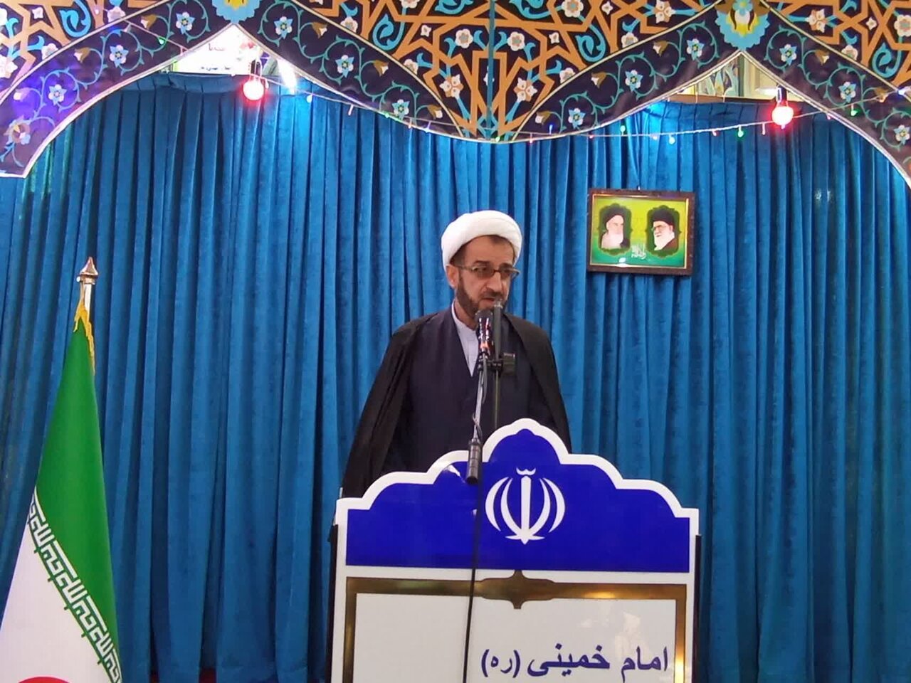 مسوولان در راستای خدمت به مردم از هیچ تلاشی دریغ نکنند