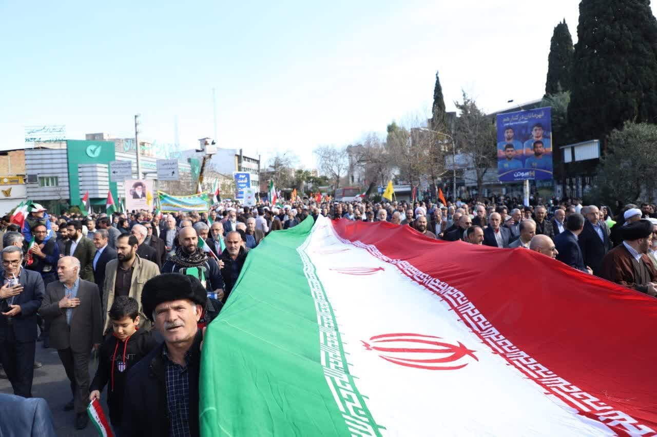 شکوه مردم شرق مازندران در جشن ملی