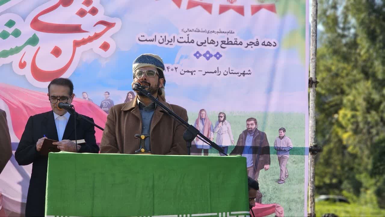 غرب کافر مضمحل شده است