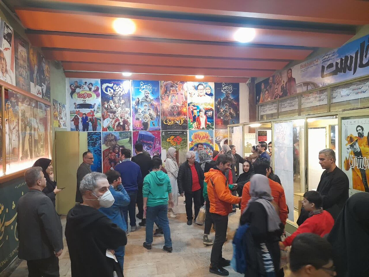 مروری بر 7 روز اکران فیلم های جشنواره فجر در رشت