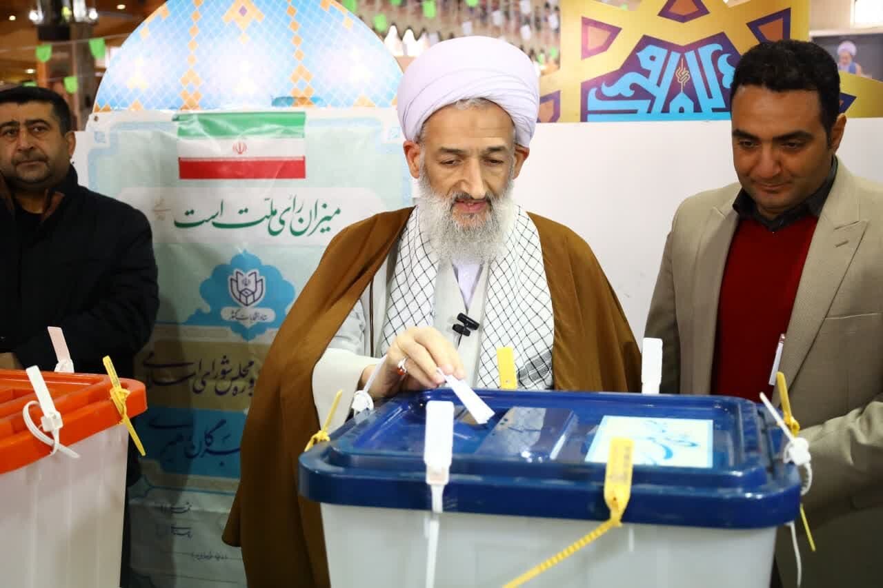ثبت رای نماینده ولی فقیه در مازندران