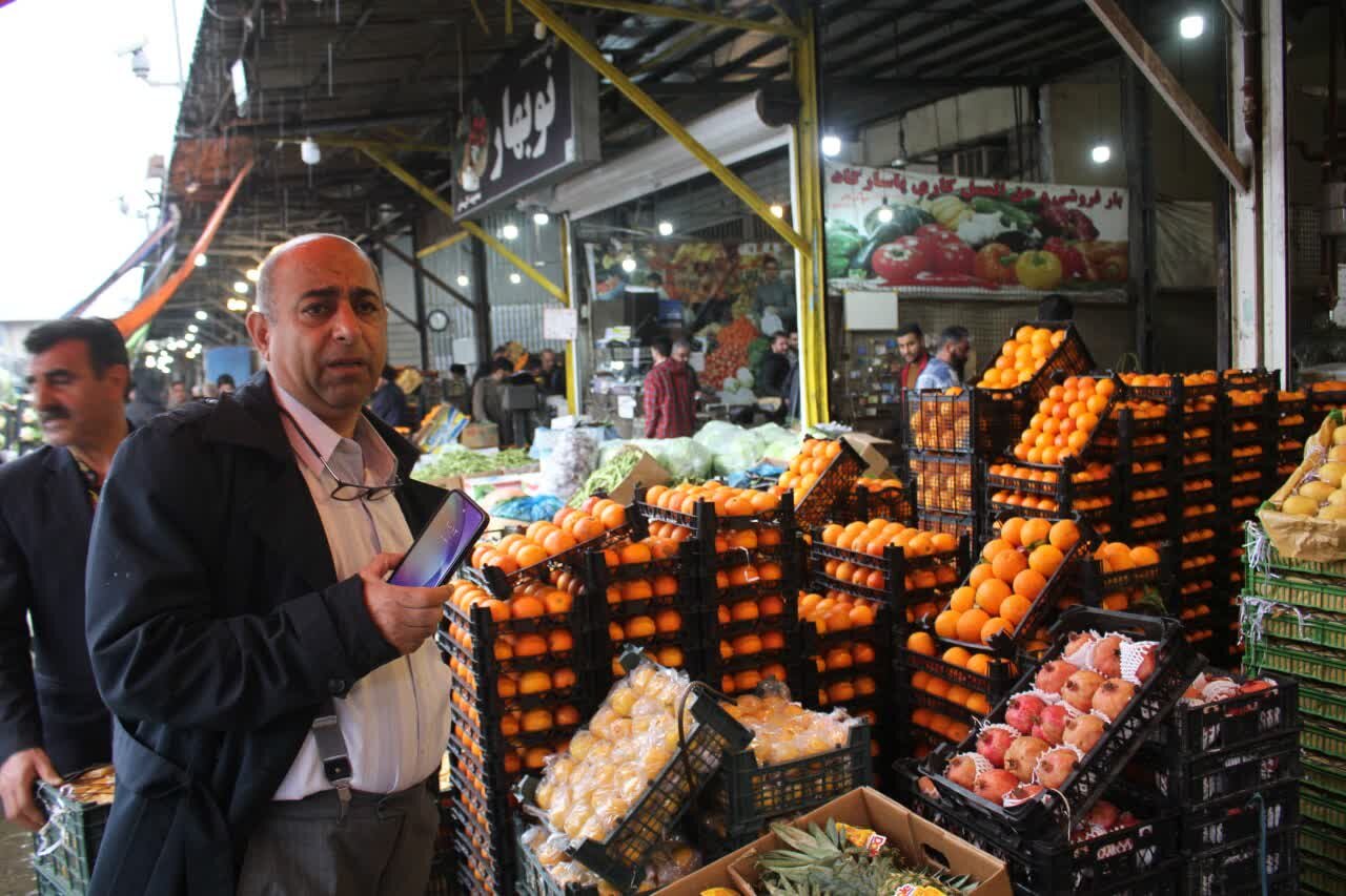 توزیع رایگان2 تُن میوه شب عید برای نیازمندان و بیماران خاص در رشت