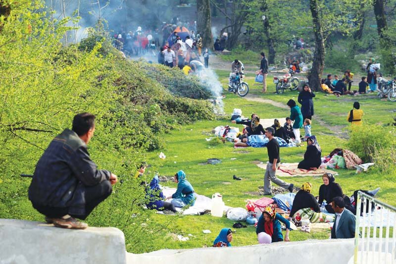 استقبال مسافران نوروزی از ناهارخوران گرگان