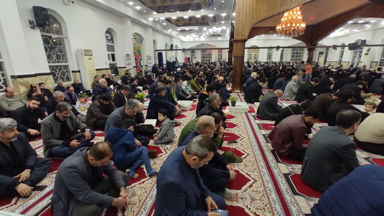 مراسم احیای سومین شب قدر در گلزار شهدای آستانه اشرفیه