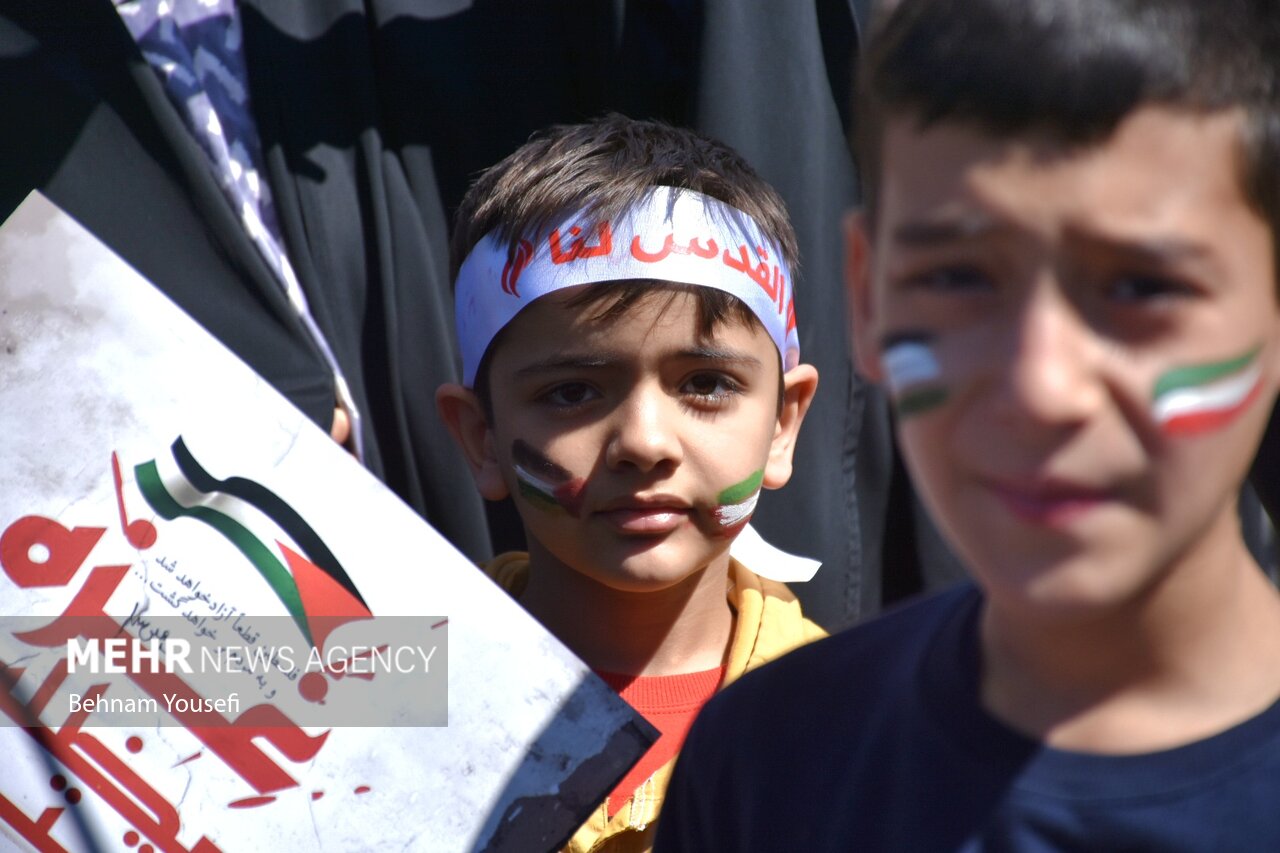 حضور دهه نودی ها در راهپیمایی روز قدس- نکا