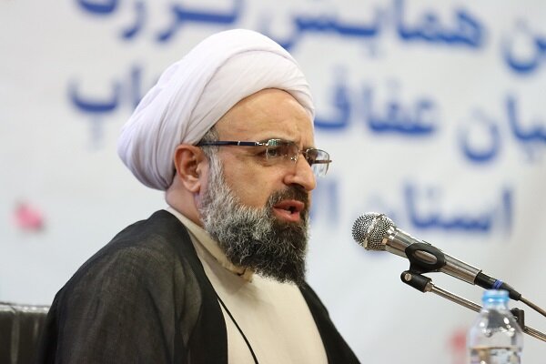 لزوم ساماندهی بازار پوشاک/ حجاب با هویت ایرانیان گره خورده است