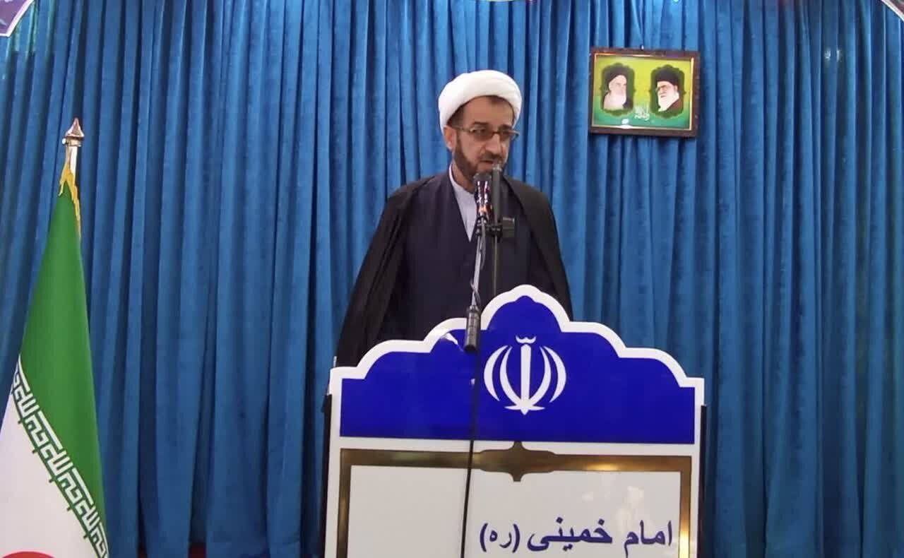 نقش کارگران در تحقق شعار سال انکار ناپذیر است