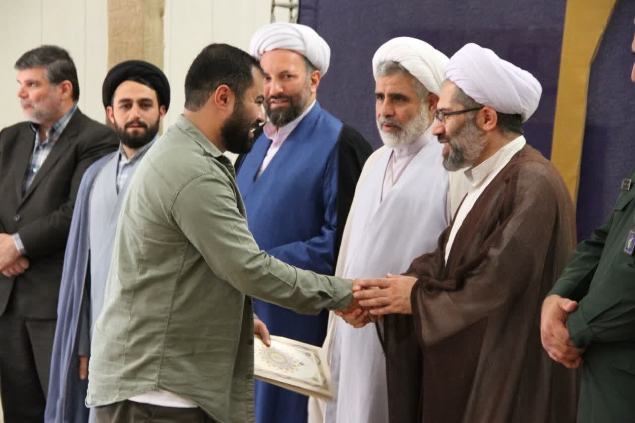 تجلیل از فعالان عرصه عقیدتی سیاسی در سپاه ناحیه آستارا