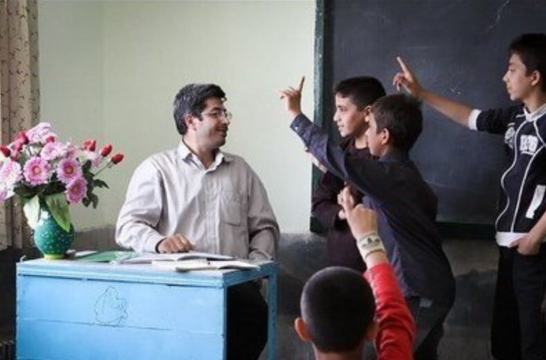 خاطره بازی با معلمان کوهستان