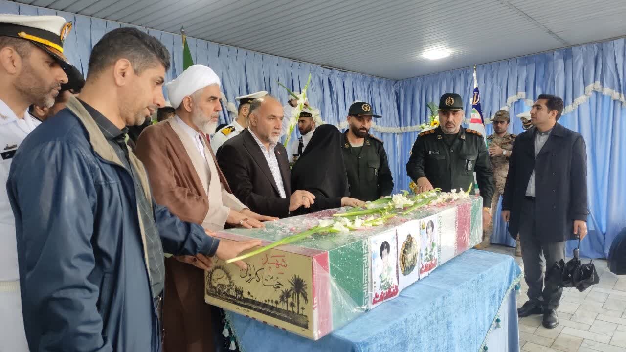 مراسم وداع با پیکر شهید«حجت کاروان» در رشت