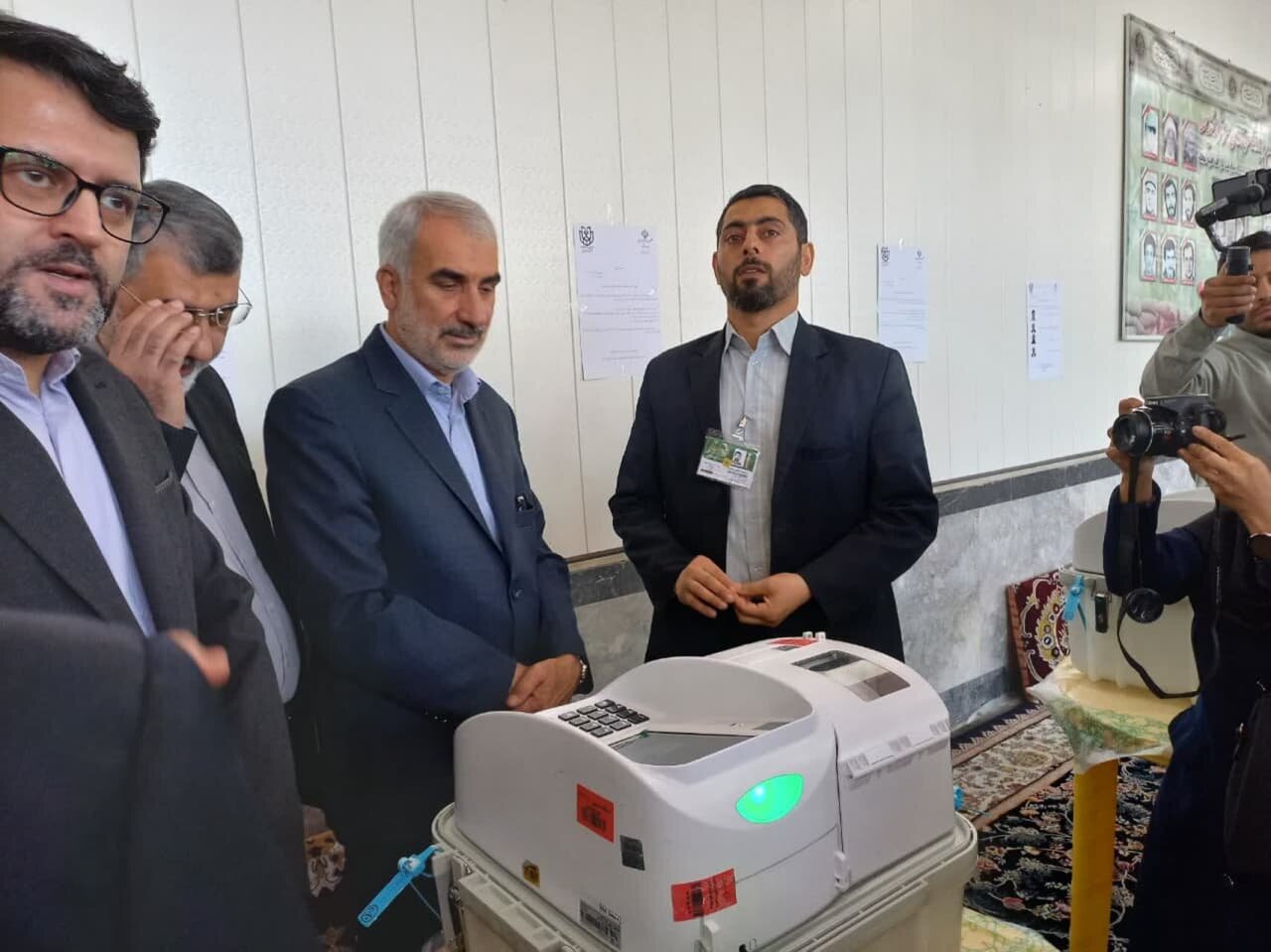 مردم گنبدباحضور درپای صندوق رای افتخاردیگربرای گلستان خلق می کنند