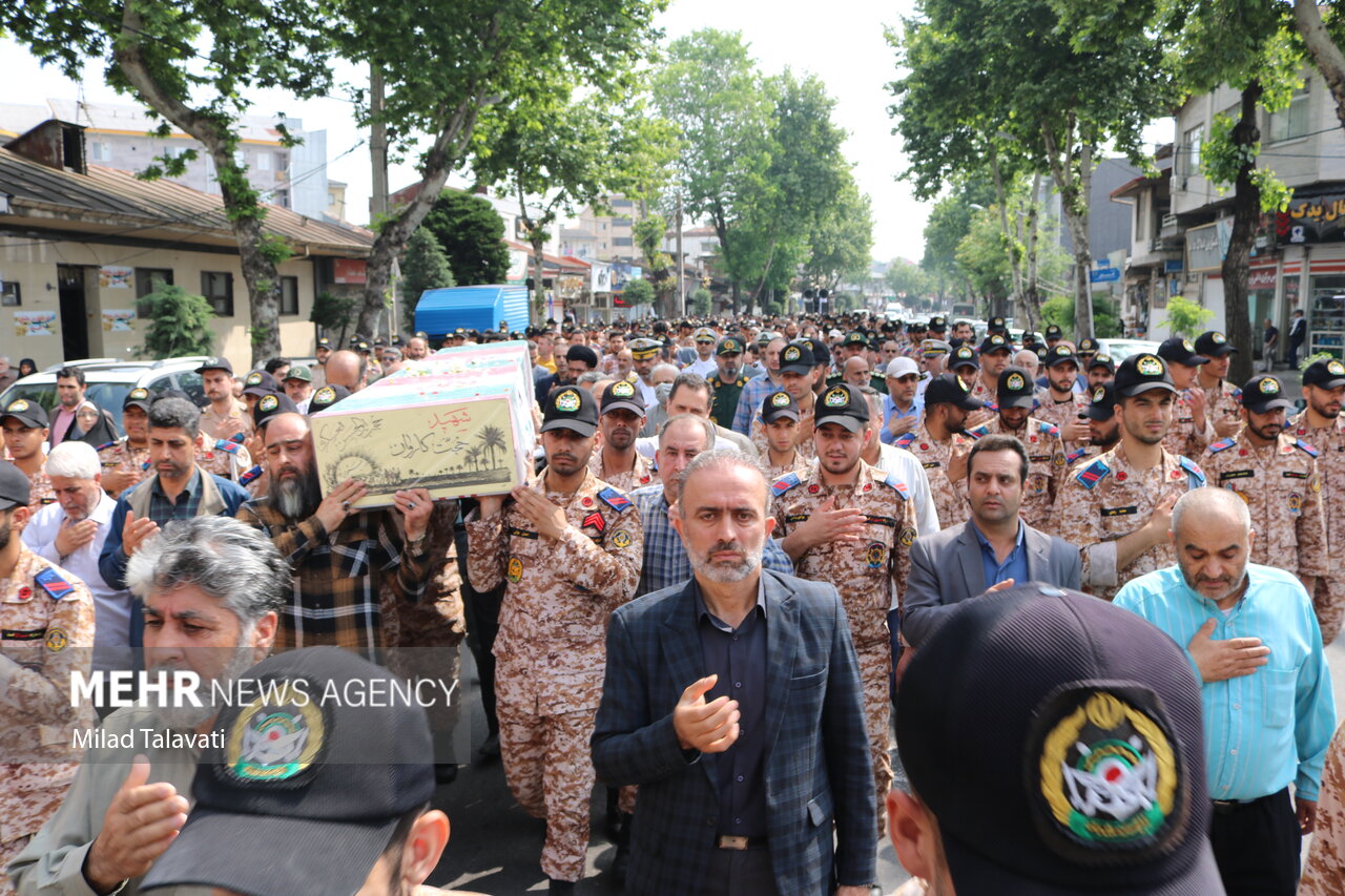 تشییع پیکر شهید «حجت کاروان واجاری»