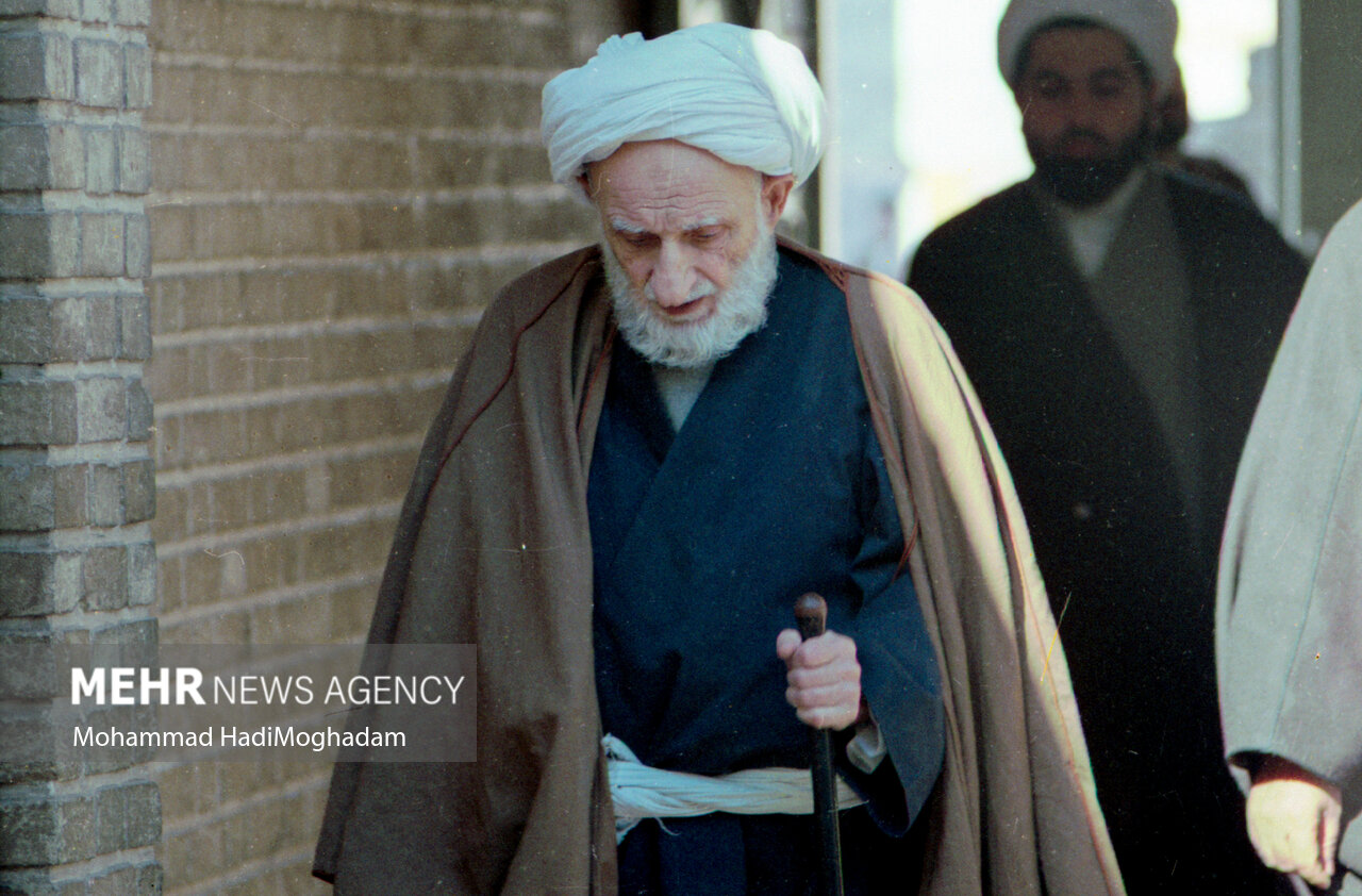آیت الله بهجت اسوه تقوا و الگوی مجسم خودسازی بود