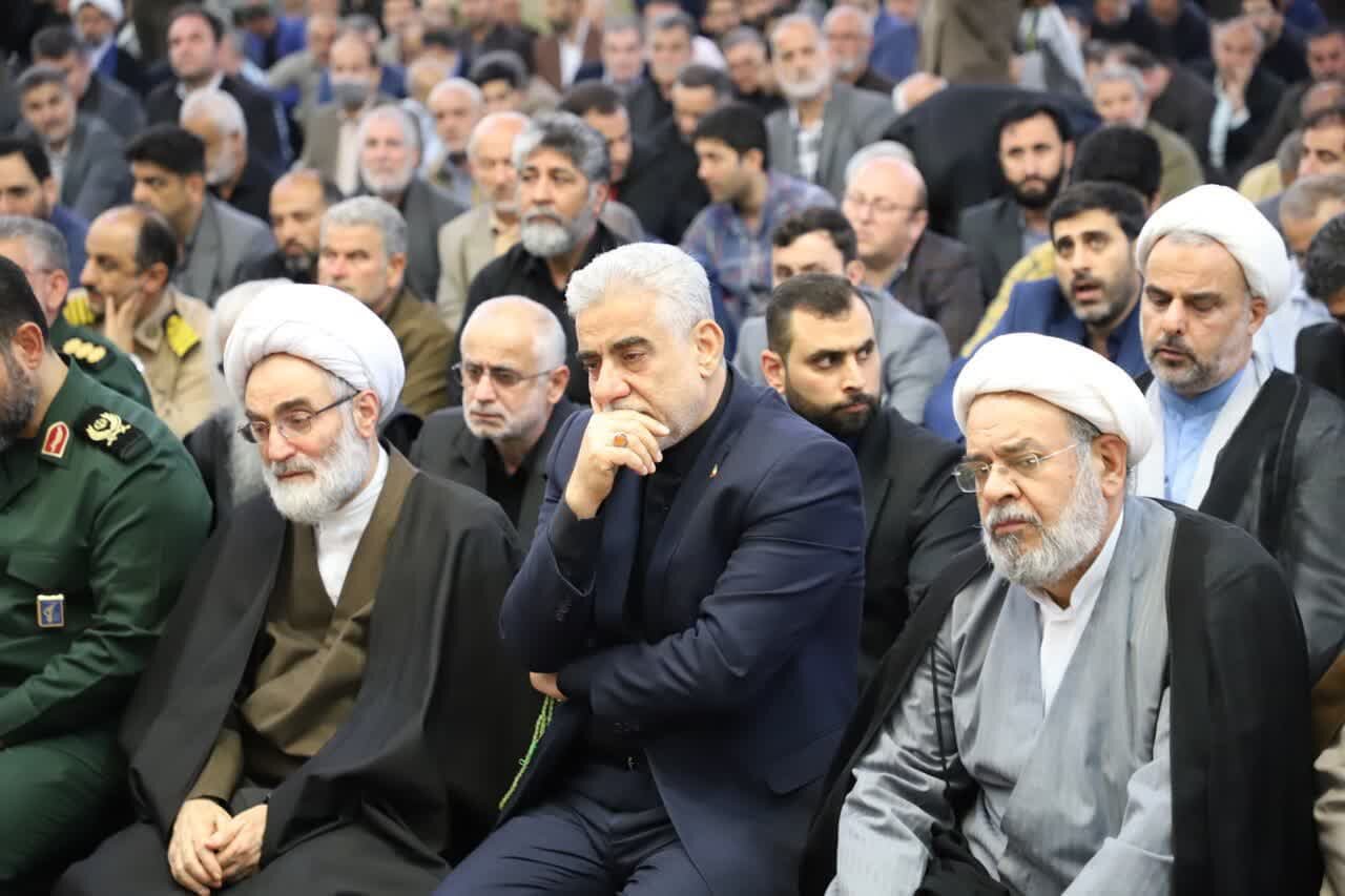 آیین عزاداری شهادت رییس جمهور و همراهانش در مصلای رشت