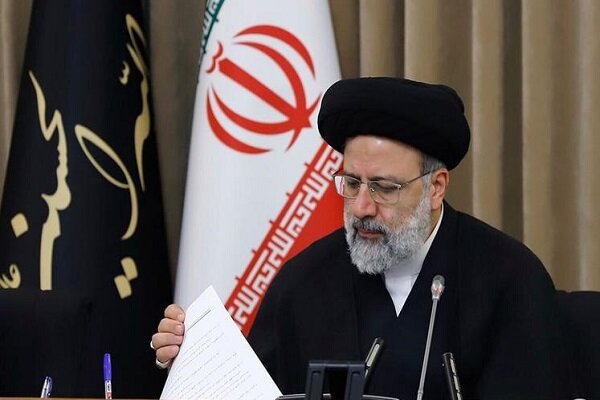 عزاداری داوطلبان هلال احمر رودسر در فراق «شهید جمهور»