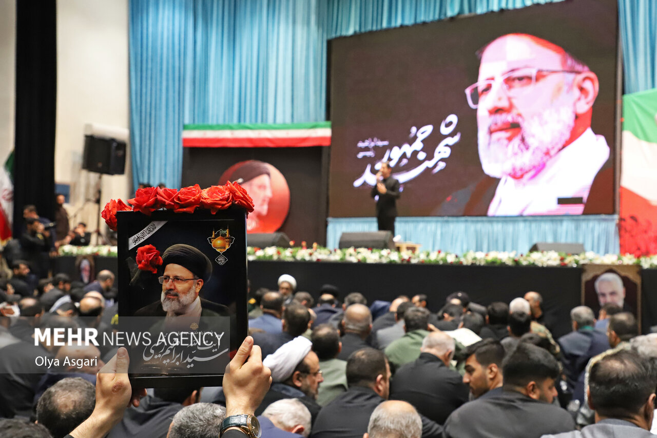 عزاداری سوگواران شهدای خدمت، آیت الله رییسی و همراهانش - گرگان