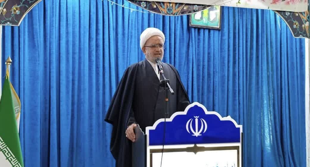 «شهدای خدمت» مصداق بارز تقوا و خویشتنداری بودند