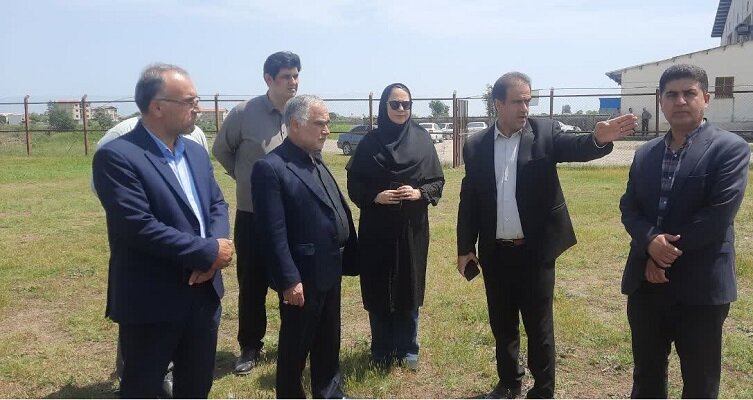 زمین چمن مصنوعی فوتبال در بخش اسالم احداث می‌شود