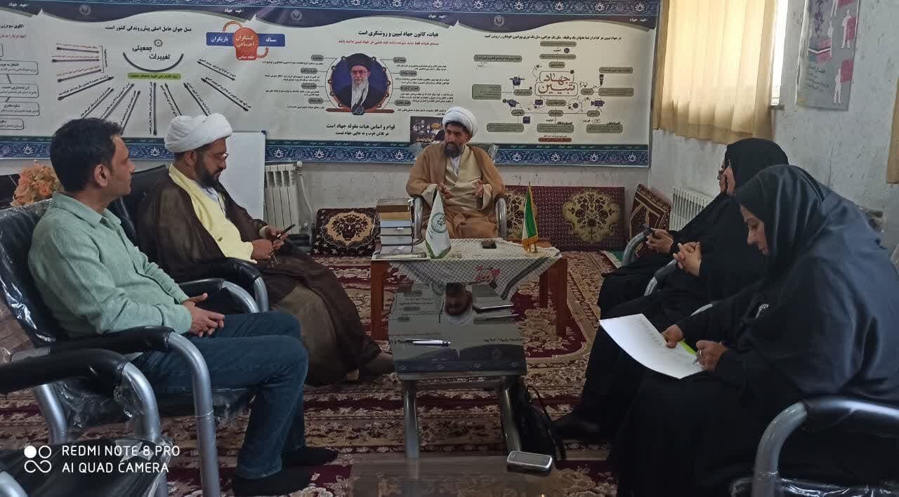 2 راه روستایی بخش دالخانی مسدود است/ ادامه امدادرسانی در سوادکوه
