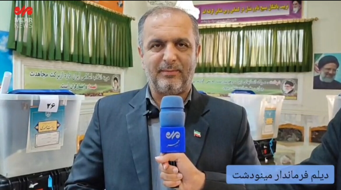 اخذ رای در شهرستان مینودشت با فعالیت 76 صندوق