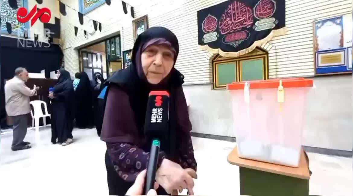 پیرزن رشتی: انتخابات 50 بار نیز تکرار شود می آیم