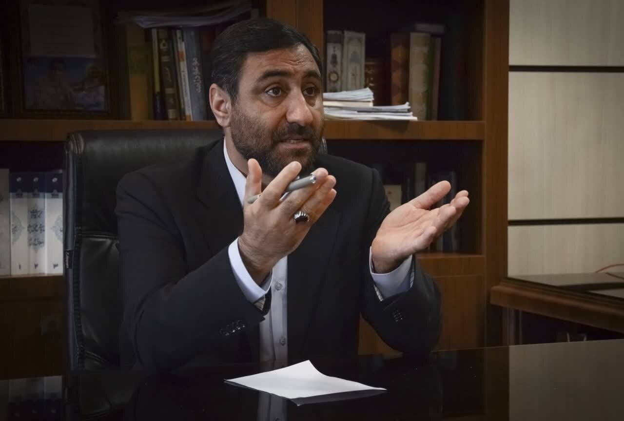 فیلمنامه شهید بصیر تهیه شده است