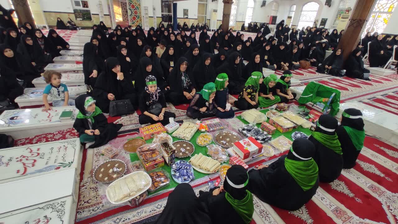 همایش 3 ساله های حسینی در آستانه اشرفیه