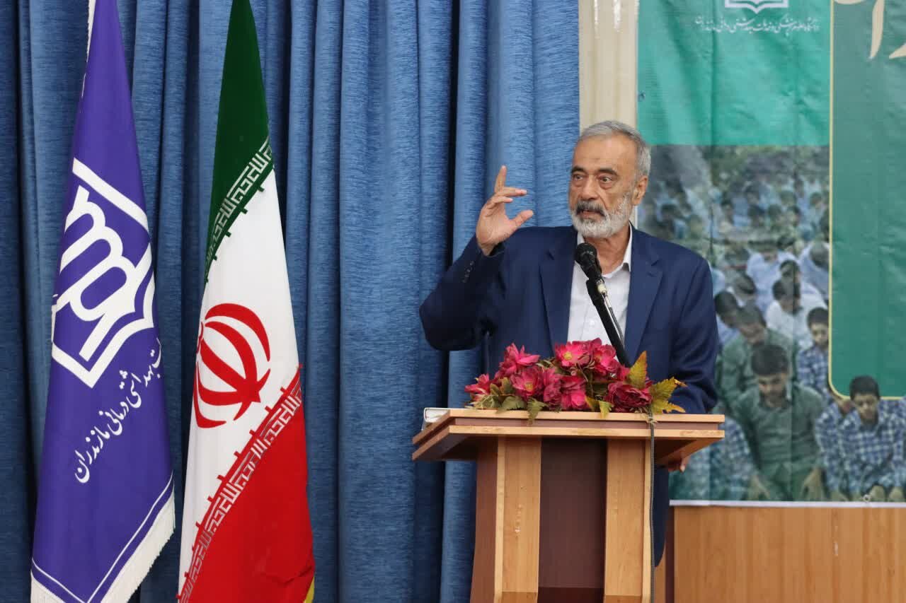 نمازجماعت در 65 هزار مدرسه اقامه می شود