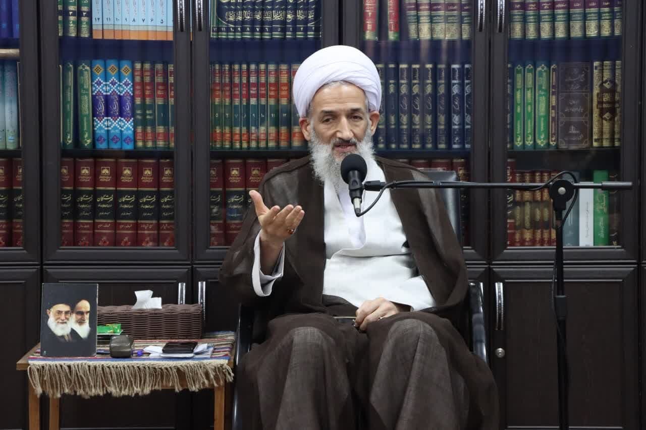 راهپیمایی باشکوه 13 آبان را برای قوت قلب مسلمانان غزه برپا کنیم