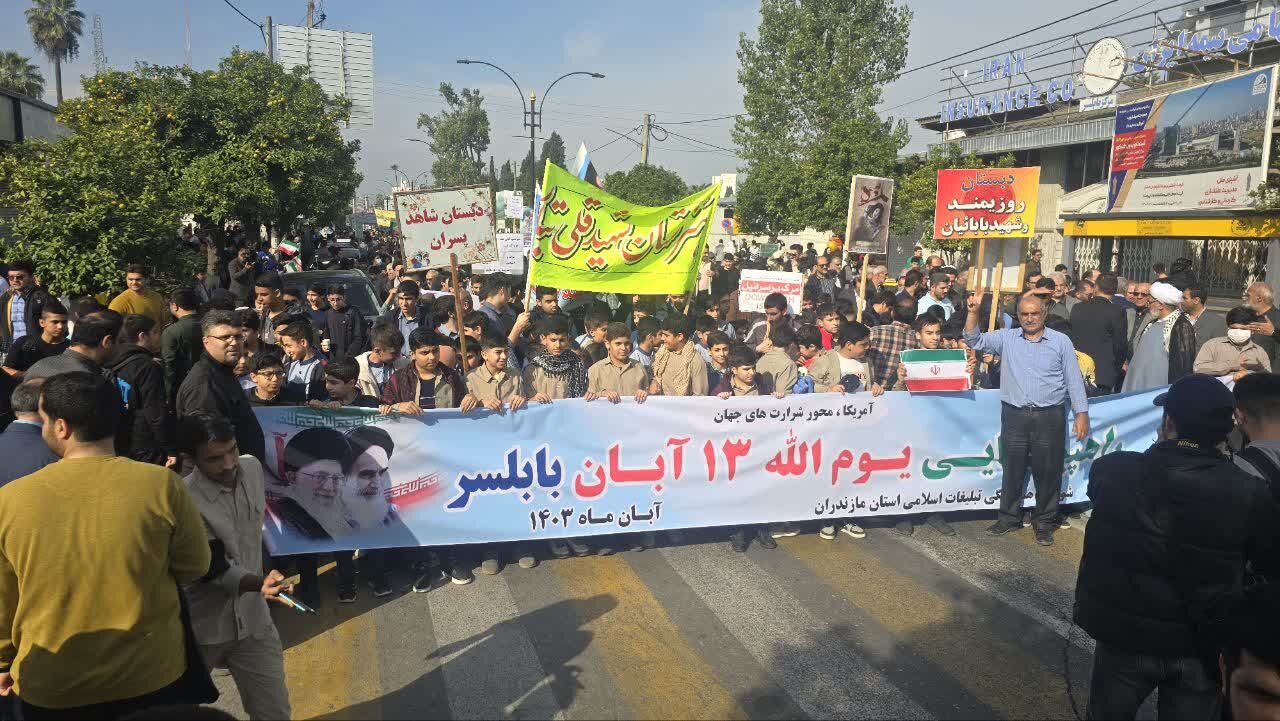 مبارزه بین جبهه حق و باطل پایان ندارد